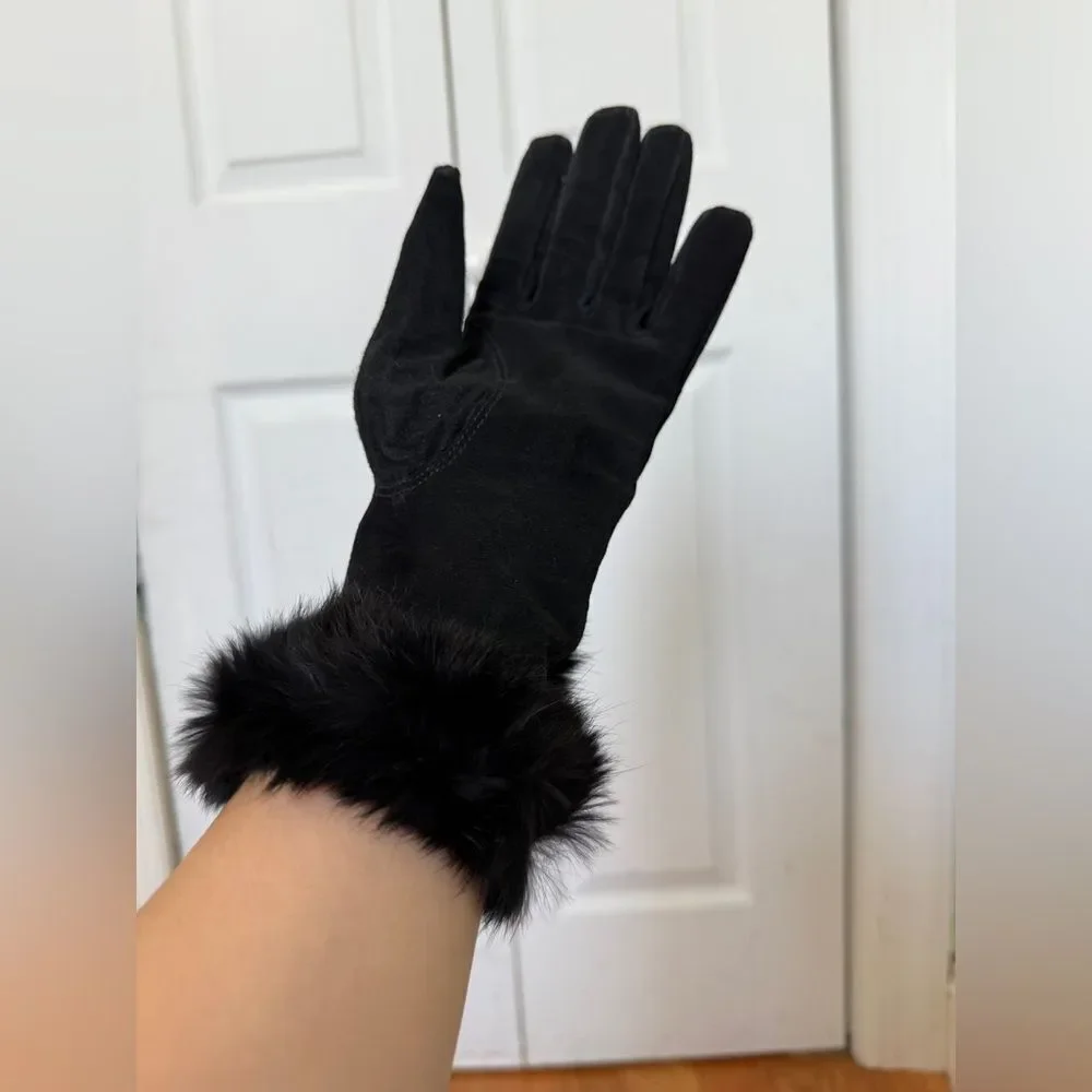 Fabulous Winter/ Fall Vintage Suede with Rabbit Fur Trim Gloves